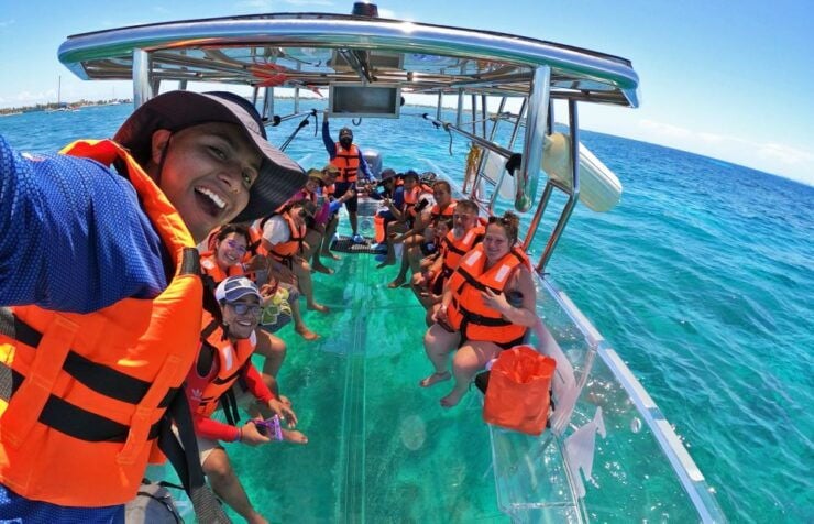 Isla Mujeres: Excursion Crystal Boat Tour at the Caribbean - Tour Activity Details