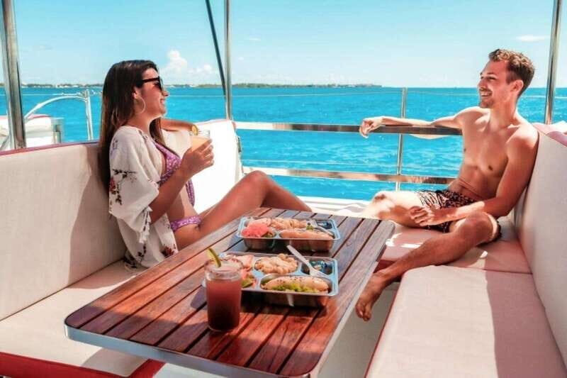 Isla Mujeres Plus Experience Catamaran Tour + Snorkel+Lunch - FAQ