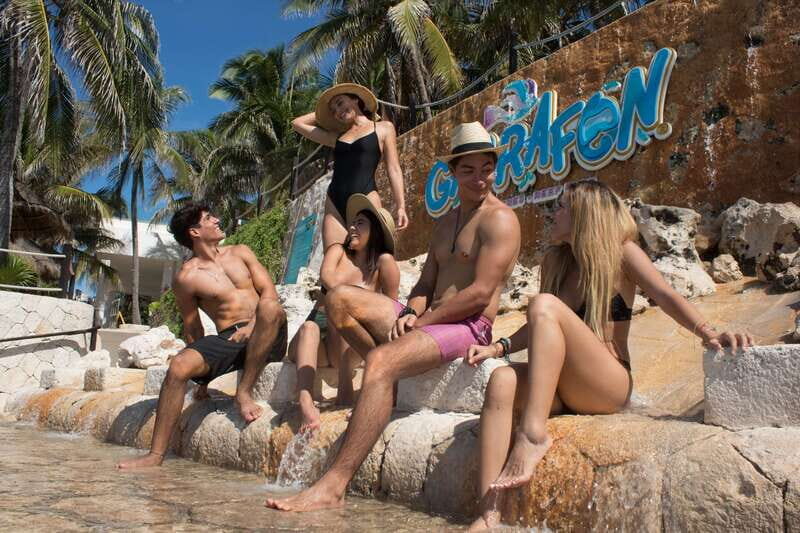 Isla Mujeres: Royal Garrafon VIP and Punta Sur admission - Introduction: A Day of Adventure and Relaxation on Isla Mujeres