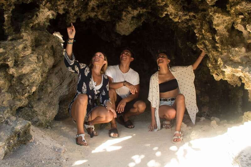 Isla Mujeres: Royal Garrafon VIP and Punta Sur admission - In-Depth Breakdown: The Activities and Their Value