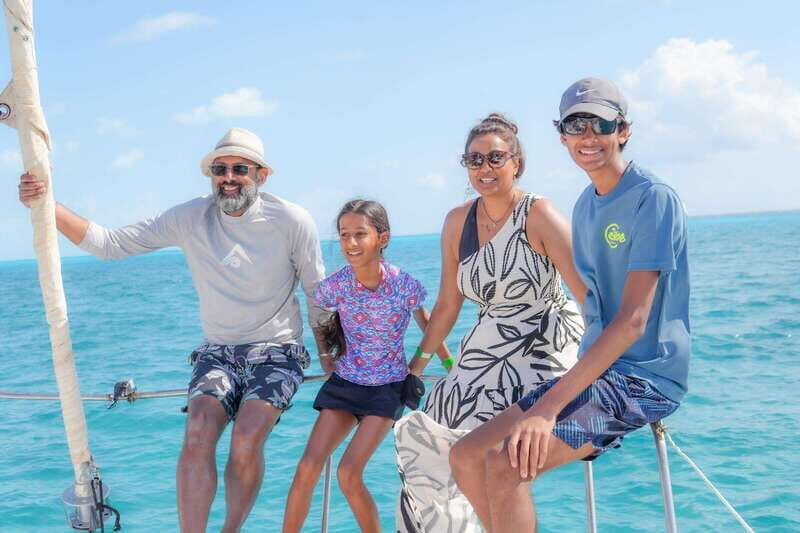 Isla Mujeres: Snorkeling Tour with Open Bar - Exploring Isla Mujeres and Free Time