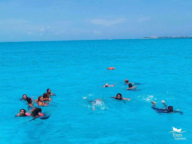 Isla Mujeres: Snorkeling Tour with Open Bar - Authentic Insights from Reviews