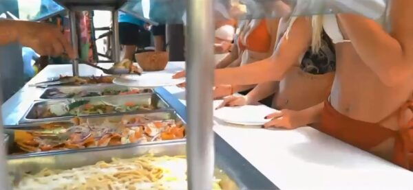 Isla Mujeres:From Cancún Catamaran to Isla Mujeres, Open Bar - Snorkeling the Reefs