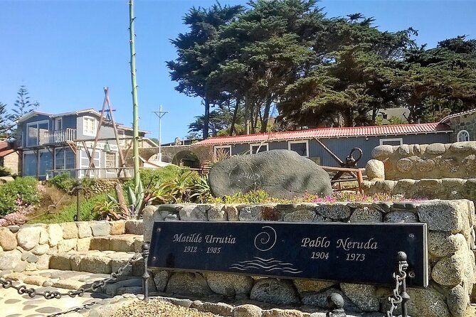 Isla Negra Tour - Tour Overview
