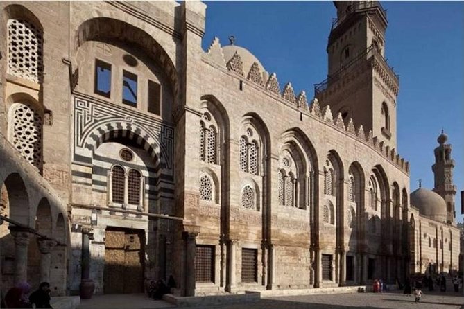 Islamic Cairo Walking Tour: Khan El Khalili, Al-Azhar Mosque - Al-Azhar Mosque