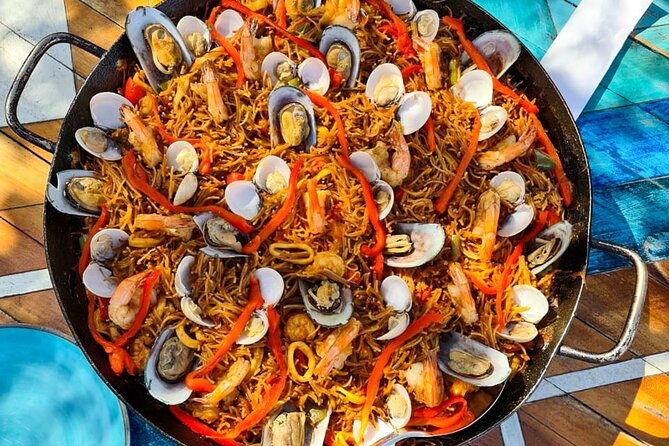 Island Beach Day in Cartagena - Lunch Options