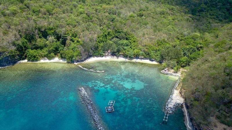 Island Hopping at Caynipa Cove in Cavite - At a glance