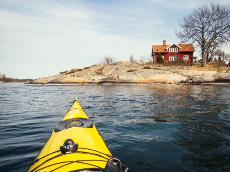 Island Hopping by Kayak & Wild Camping  Archipelago Escape - Daily Routine and Pacing