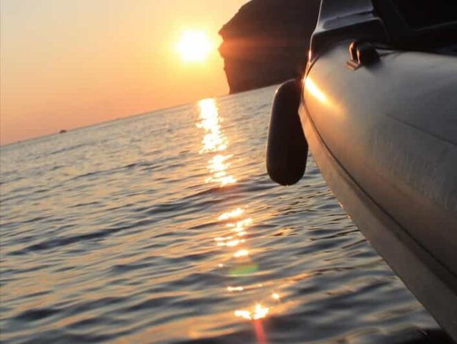Island Hopping Spead Boat - Inclusions and Exclusions