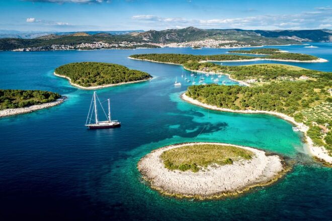 Island Hvar and Red Rocks - Restrictions