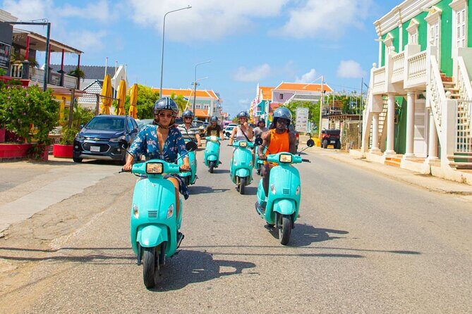 Island Scooter Tour Bonaire - FAQ