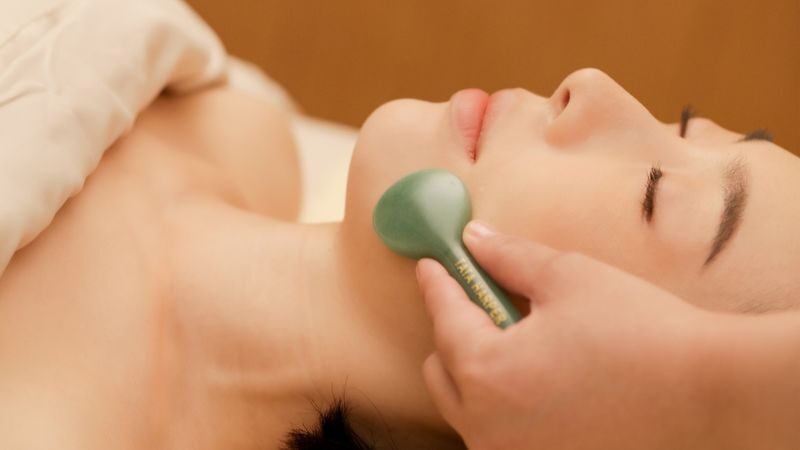 Island Shangri-La YUN WELLNESS - Massage & Spa Experience | Signature Massage | SPA & Wellness | Admiralty - Drinks and bites round out the appointment