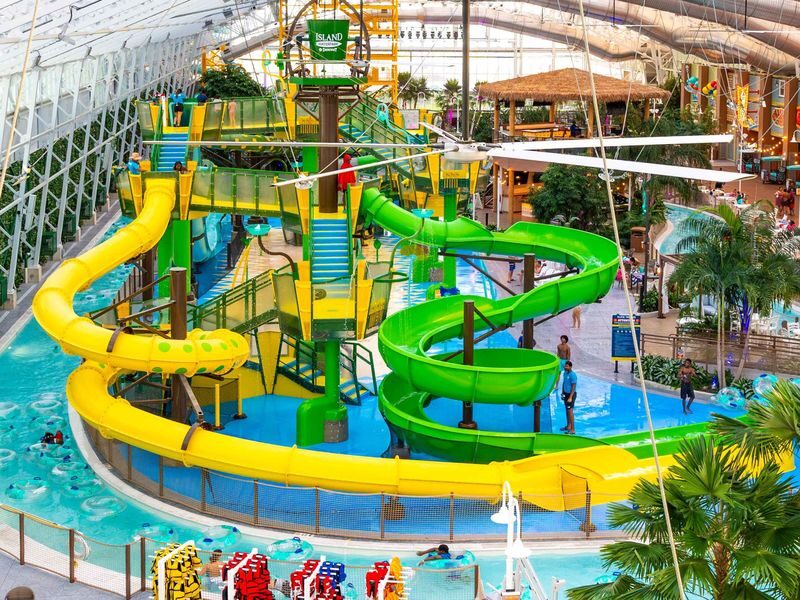 Island Waterpark at Showboat Ticket in New Jersey - At a glance