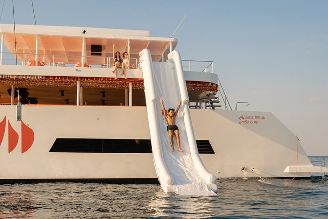 Islands Hopping Tour by Catamaran With Dinner Buffet in Chon Buri - Pickup Options