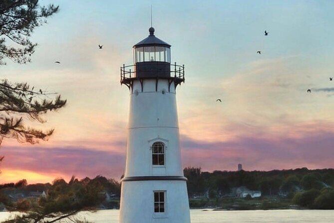Islands, Lighthouses, and Castle Tour on the St. Lawrence River - Common Questions