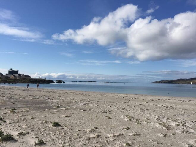 Islay: 5-Day Ultimate Whisky Tour - Transportation and Scenic Views