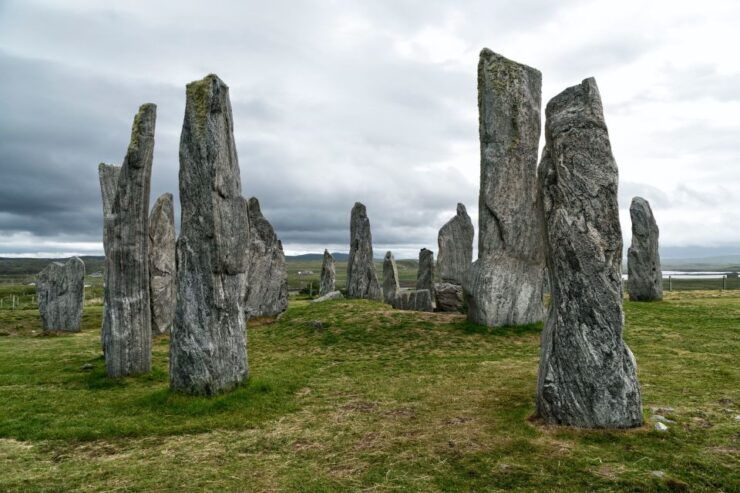 Isle of Skye and Outer Hebrides 6-Day Tour From Edinburgh - Tour Duration and Guide Details