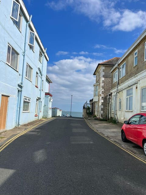 ISLE OF WIGHT - Krish Travel - Experience and Activities