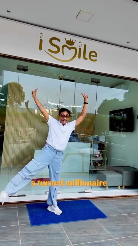 iSmile Professional Teeth Whitening Experience in Batam - A simple appointment in central Batam