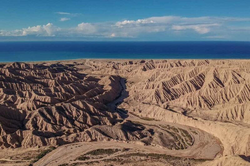 Issyk-Kul: Canyon to Lake Journey with Local Guide - Exploring Kyrgyzstan’s Heart: The Canyon to Lake Journey
