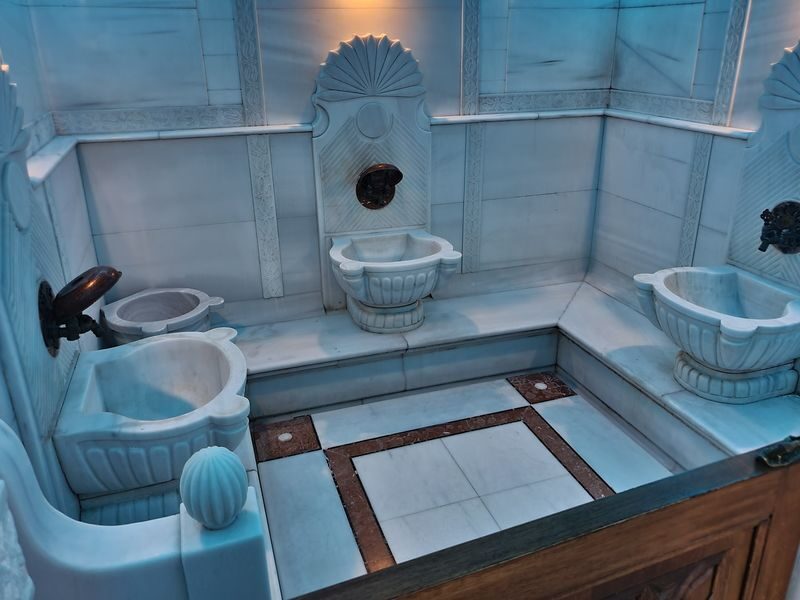 Istanbul: Acemoglu Turkish Bath from 15th Century w/ Private Options - Getting there and planning your time
