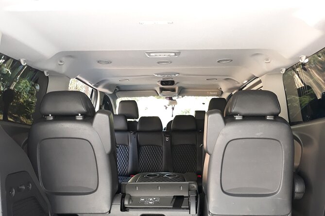 Istanbul Airport to City Center for Two Way - Vehicle Capacity and Safety Measures