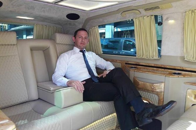 Istanbul Airport Transfer - Meeting and Pickup Options