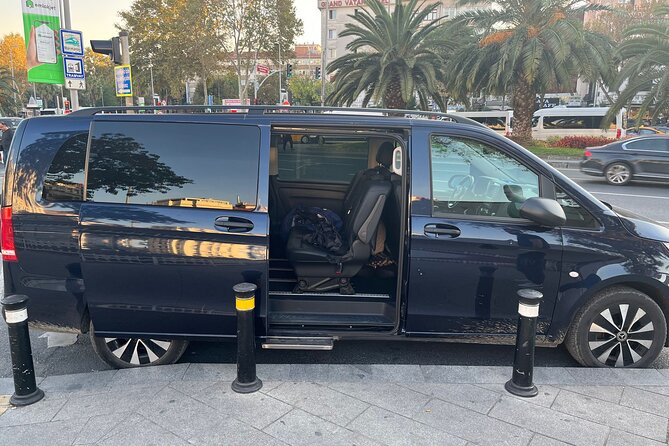 Istanbul Airports Arrival or Departure Private Transfers - Price and Cancellation Policy