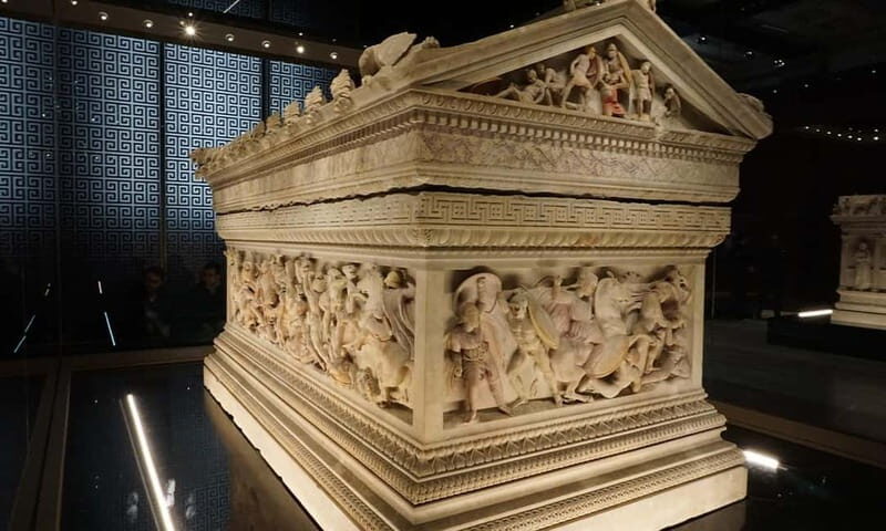 Istanbul: Archaeological Museums Fast Track Entry & Audio - Exploring the Museums