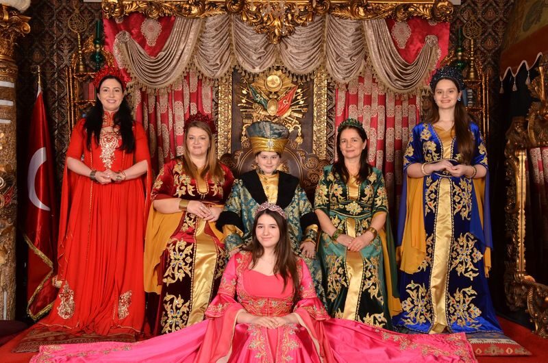 Istanbul: Authentic Costume Photo Memory in Sultanahmet - Is the price worth it?
