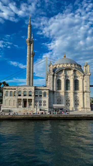 Istanbul: Balat, Blue Mosque, and Hagia Sophia Guided Tour - Frequently Asked Questions