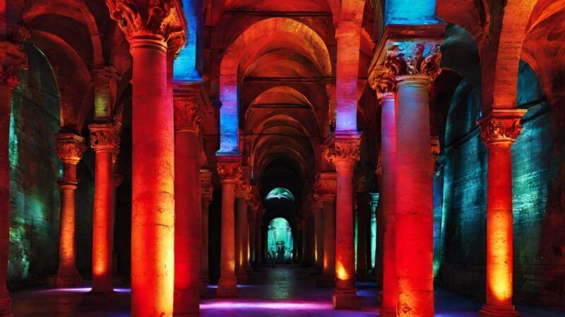 Istanbul: Basilica Cistern Tour, Discovering Medusa - Good To Know