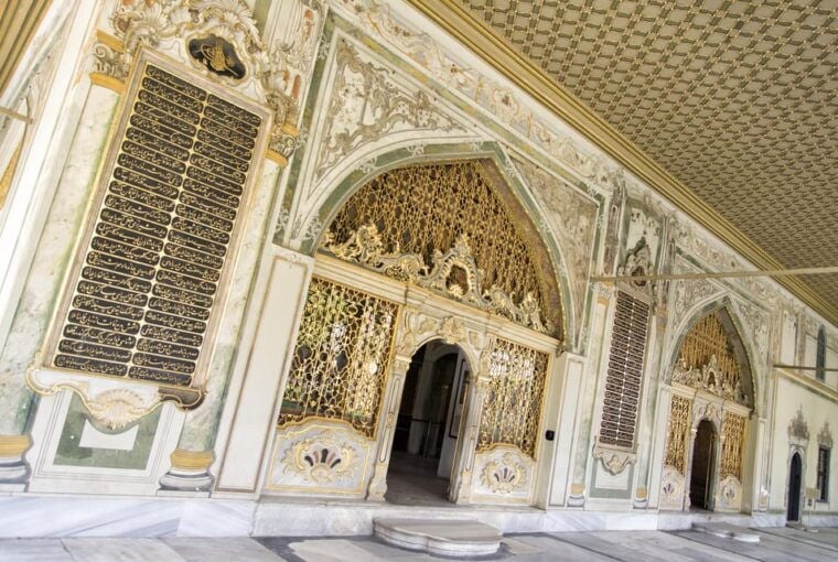 Istanbul: Best City Highlights Guided Tour with Tukish Lunch - Authentic Experiences and What Travelers Say