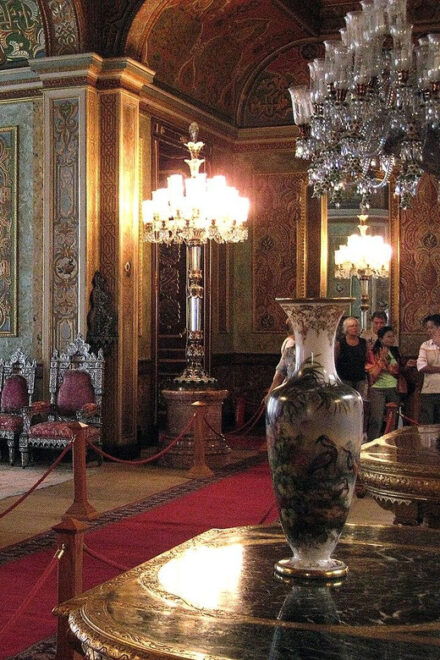 Istanbul: Beylerbeyi Palace Skip-the-Line Ticket - Visitor Guidelines