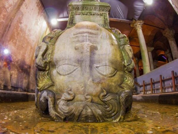 Istanbul: Blue Mosque, Basilica Cistern & Hagia Sophia Tour - Tips for a Great Experience