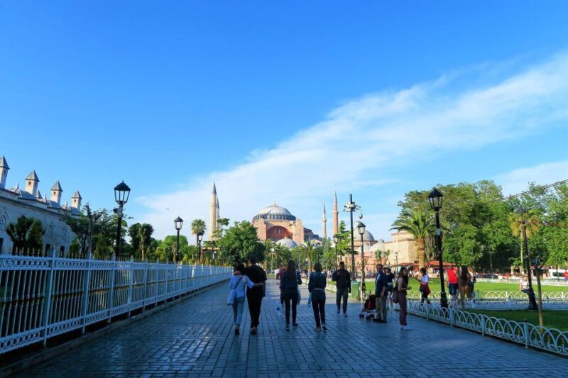 Istanbul: Blue Mosque, Hagia Sophia, Basilica Cistern Tour - Value and Practicalities