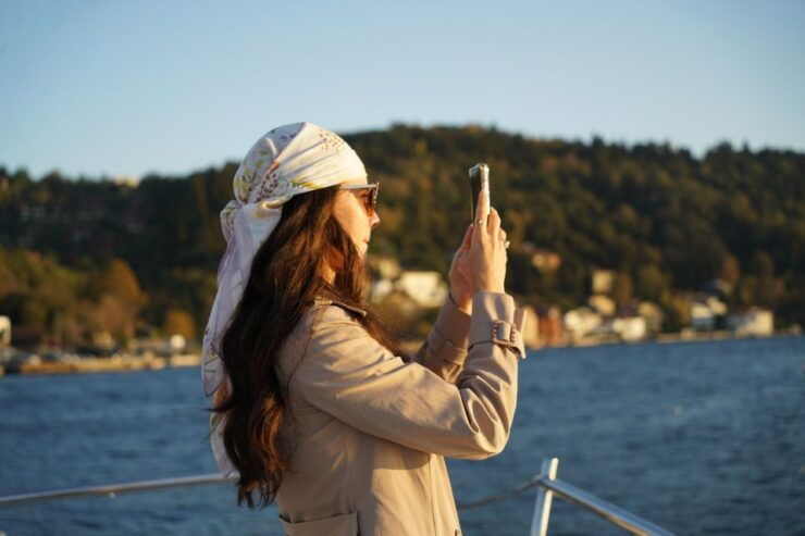 Istanbul: Bosphorus Afternoon Cruise on Luxury Yacht - Experience Highlights