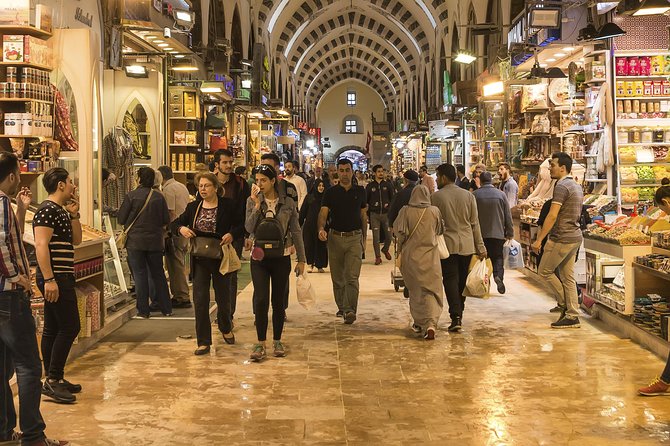 Istanbul Bosphorus and Golden Horn Morning Sightseeing Cruise - Exploring the Spice Bazaar and Rüstem Pasha Mosque