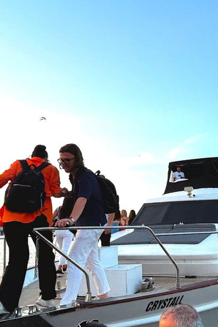 Istanbul: Bosphorus Cruise by Yacht at Daytime or Sunset - Meeting Point and Directions
