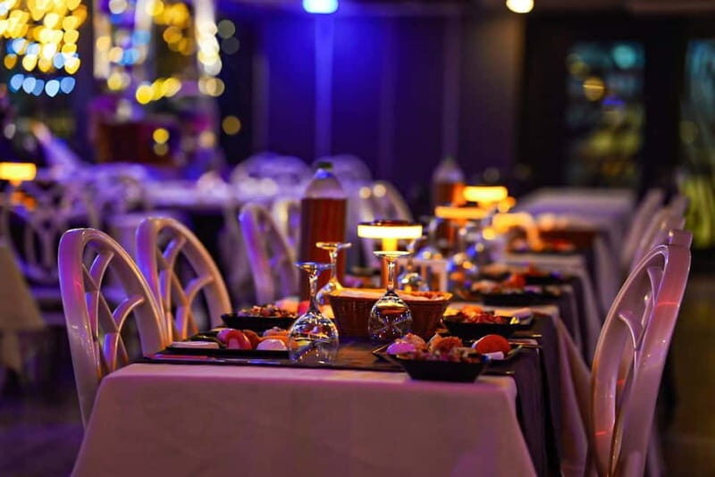 Istanbul: Bosphorus Cruise Dinner, Show & Alcoholic Drinks - What Does the Tour Include and Why It Matters