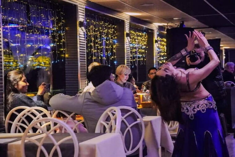 Istanbul: Bosphorus Cruise Dinner, Show & Alcoholic Drinks - Who Is This Experience Best For?