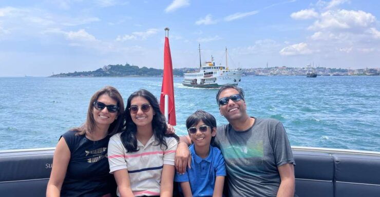 Istanbul: Bosphorus Cruise With Stopover on the Asian Side - Booking and Availability Information