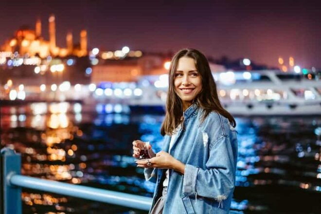 Istanbul: Bosphorus Dinner Cruise & 3Hour Turkish Night Show - Cruise Details