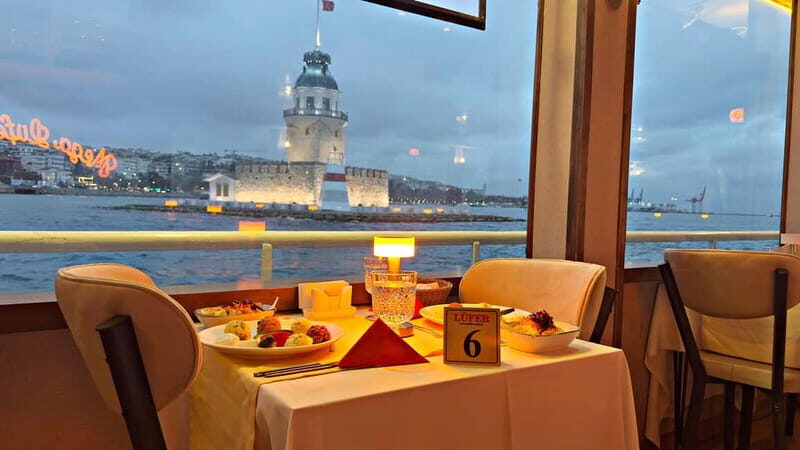 Istanbul: Bosphorus Dinner Cruise & Show with Private Table - The Quality of Service