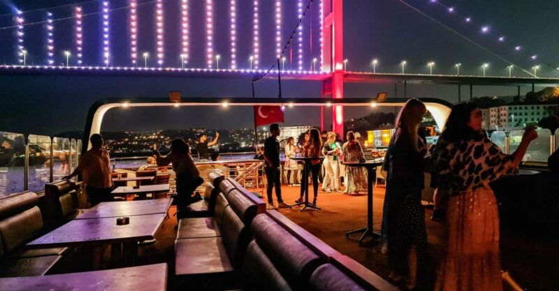 Istanbul: Bosphorus Dinner Cruise w/ Drinks & Entertainment - An In-Depth Look at the Istanbul Bosphorus Dinner Cruise