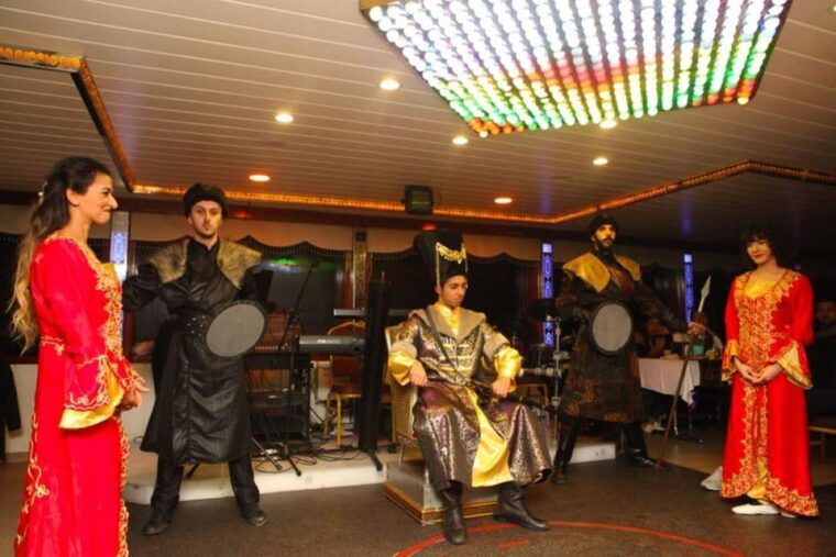 Istanbul: Bosphorus Dinner Cruise with Entertainment - Practical Details: What You Need to Know