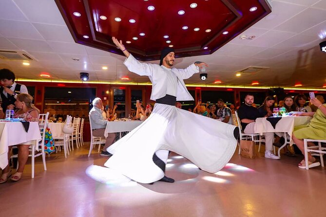 İStanbul Bosphorus Dinner Cruise With Traditional Turkish Show - Traveler Photos