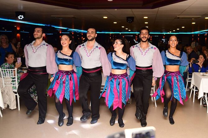 İStanbul Bosphorus Dinner Cruise With Traditional Turkish Show - The Sum Up