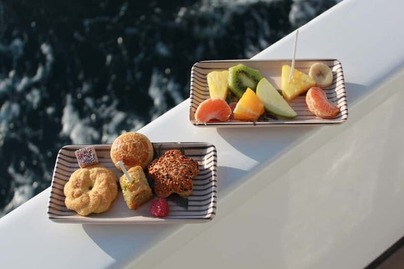 Istanbul: Bosphorus Private Guided Yacht Cruise with Snacks - FAQ