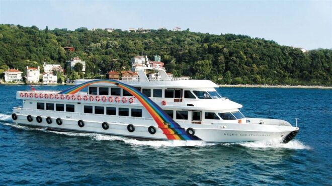 Istanbul: Bosphorus Sightseeing Cruise With Sunset Option - Customer Feedback